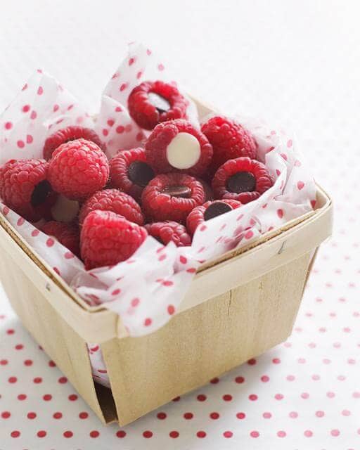 Chocolate Chip Stuffed Raspberries