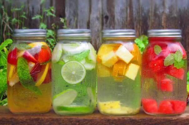 Healthy Flavored DIY Detox Water