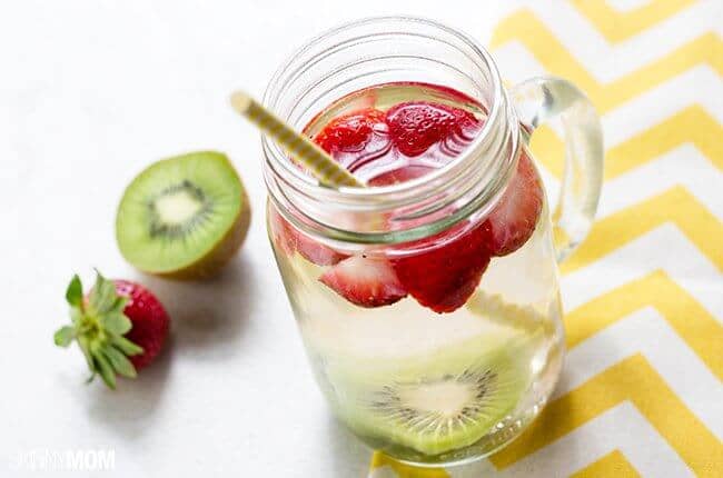 Strawberry Kiwi Slimdown Water