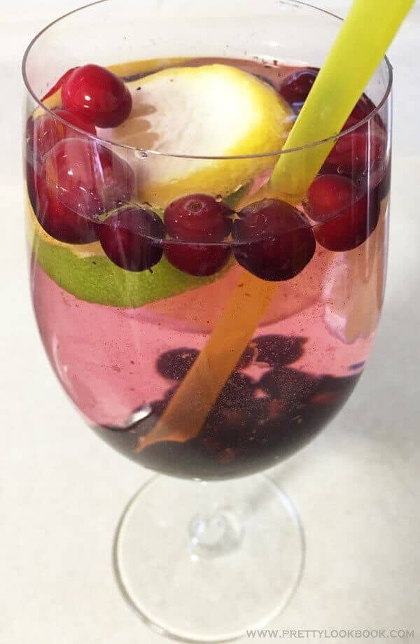 Berry Detox Water