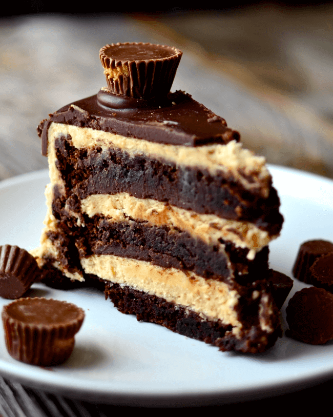 Flourless Chocolate Peanut Butter Cup Cake