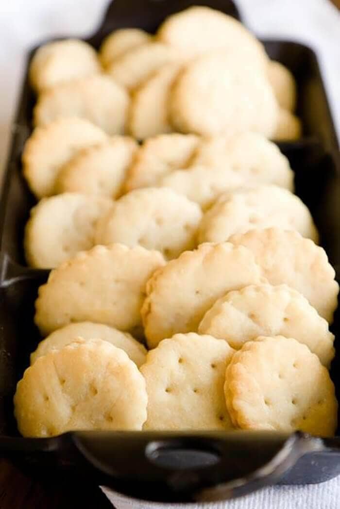 Homemade Ritz Crackers