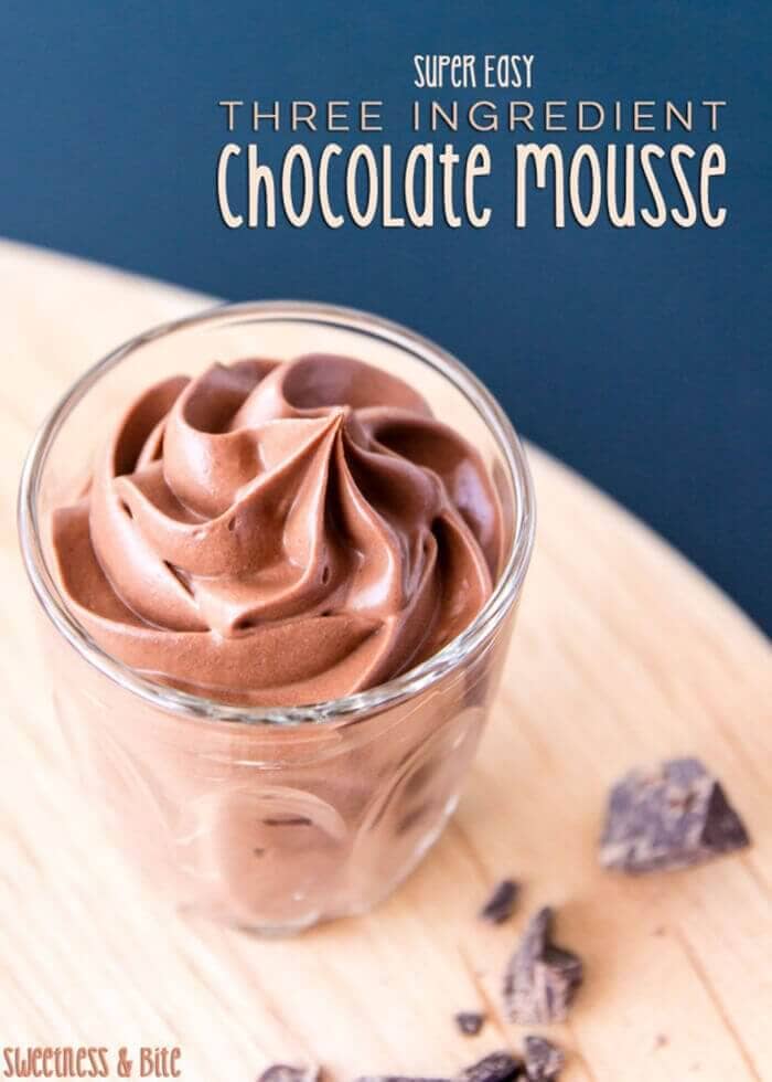 Super Easy 3 Ingredient Chocolate Mousse