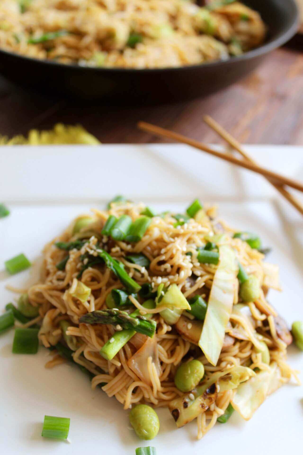 15 Minute Vegetable Ramen Stir Fry