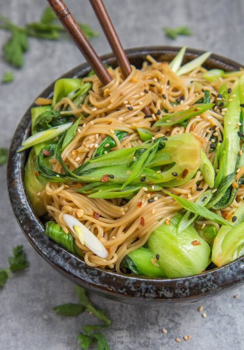 15 Minute Sesame Ginger Noodles