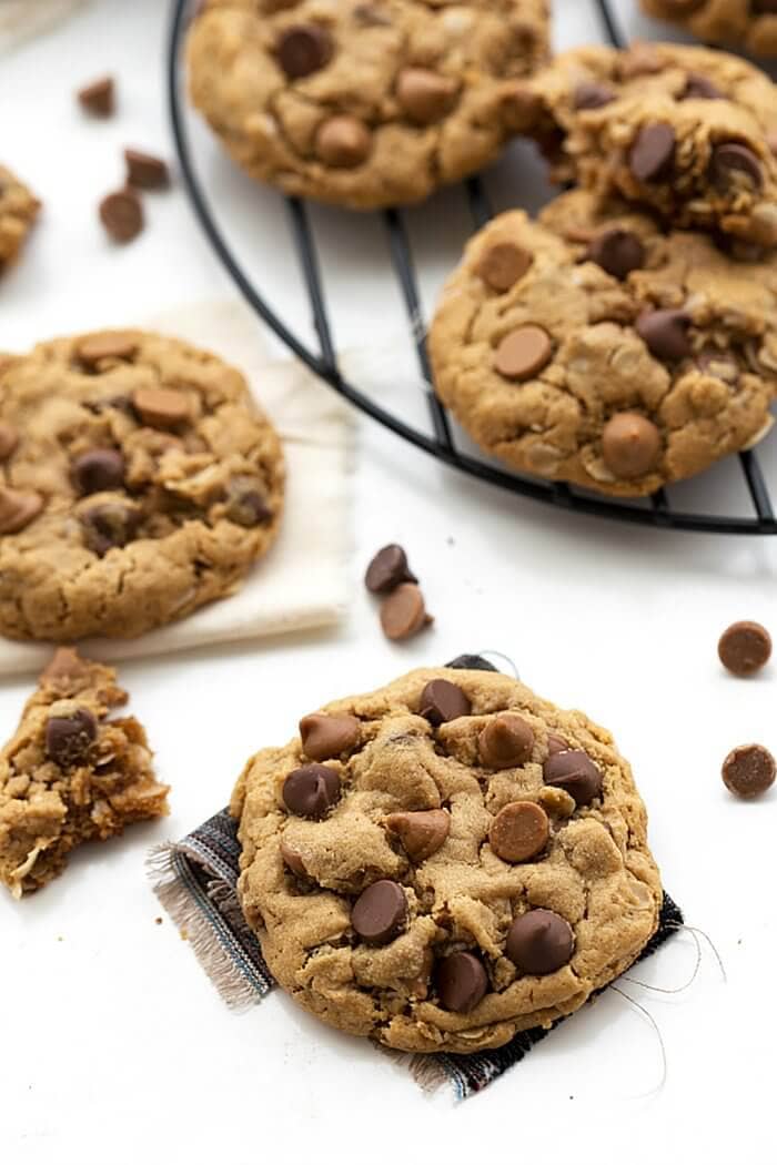 Healthy Oatmeal Breakfast Cookies