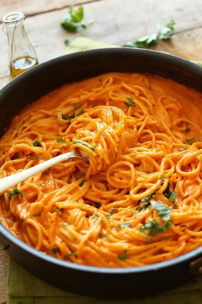 Vegan Roasted Red Pepper Pasta