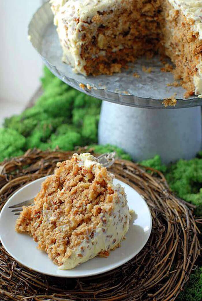 The Best Hummingbird Cake