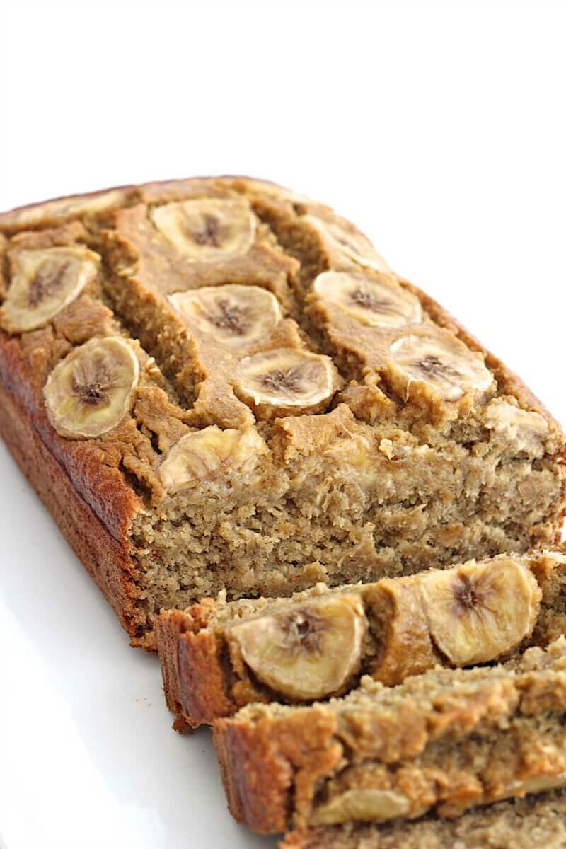 Healthy 5-Ingredient Flourless Banana Bread