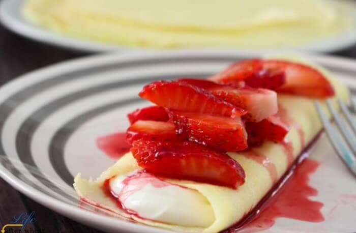Gluten Free Blender Crepes with Cheesecake Filling