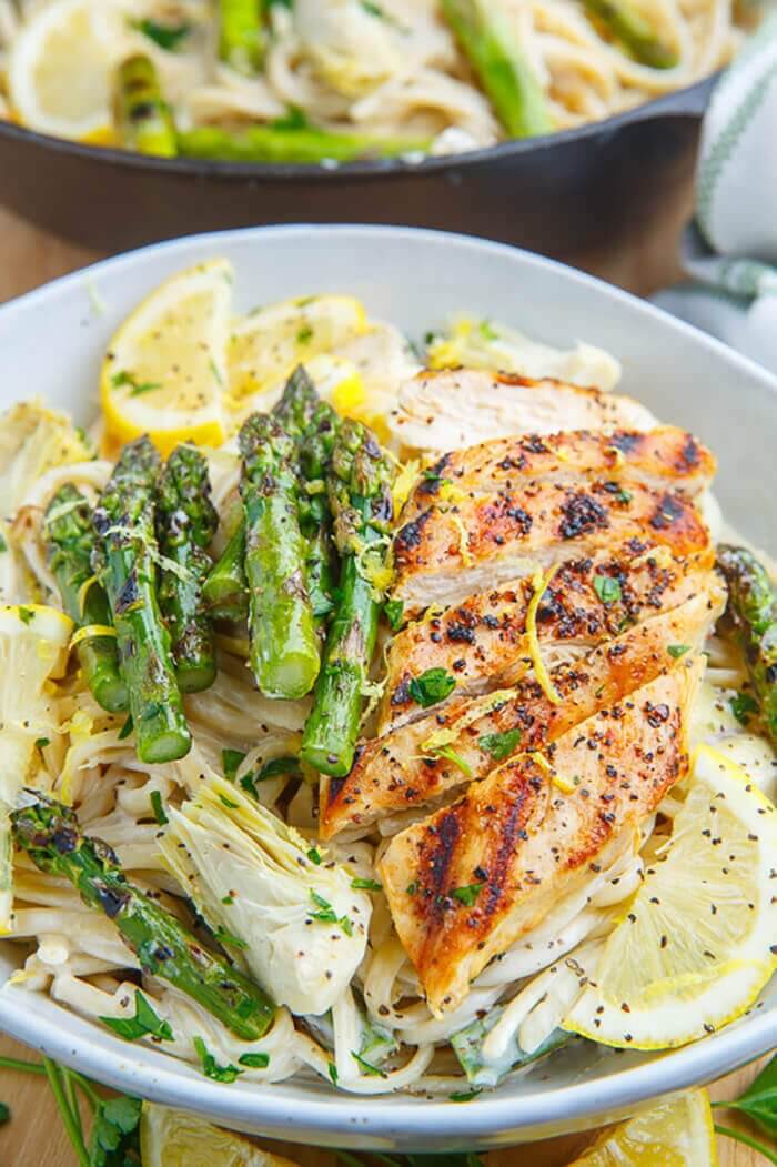 Creamy Lemon Grilled Chicken, Asparagus and Artichoke Pasta