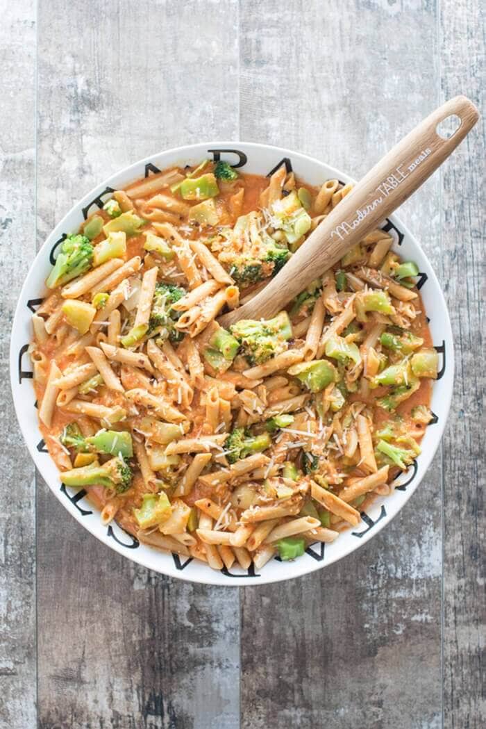 Lentil Pasta with Roasted Garlic, Broccoli and Creamy Red Pepper Sauce