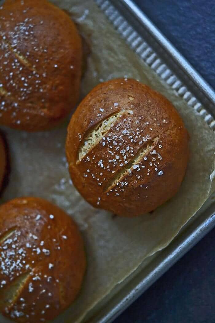 Pretzel Rolls